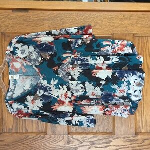 Sew In Love Floral Flowy VNeck 3/4 Sleeve Blouse Size Women's Small